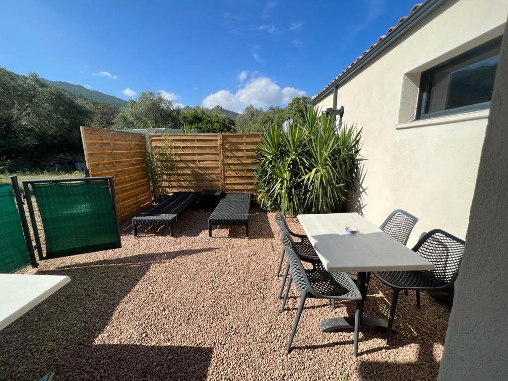 T2 Lecci Trinite 5min Plage Saint Cyprien Apartment Porto-Vecchio (Corsica)